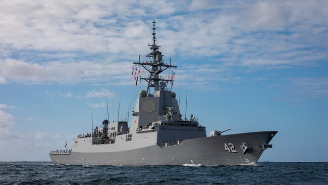 Air Warfare Destroyer NUSHIP Sydney sails through Sydney Heads.