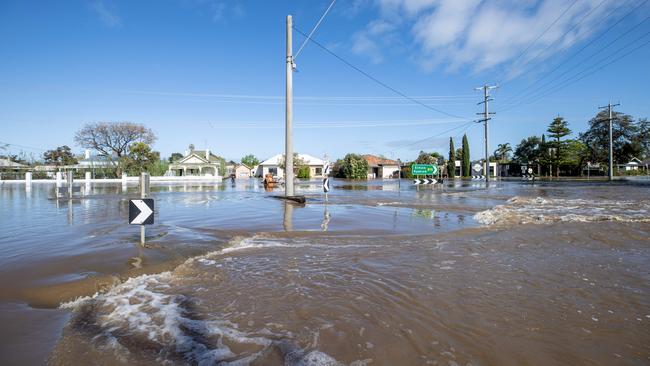 The town of Rochester, which went underwater in 2022, is facing a new struggle, with insurers unwilling to cover homes located in the flood prone region. Picture: Jason Edwards