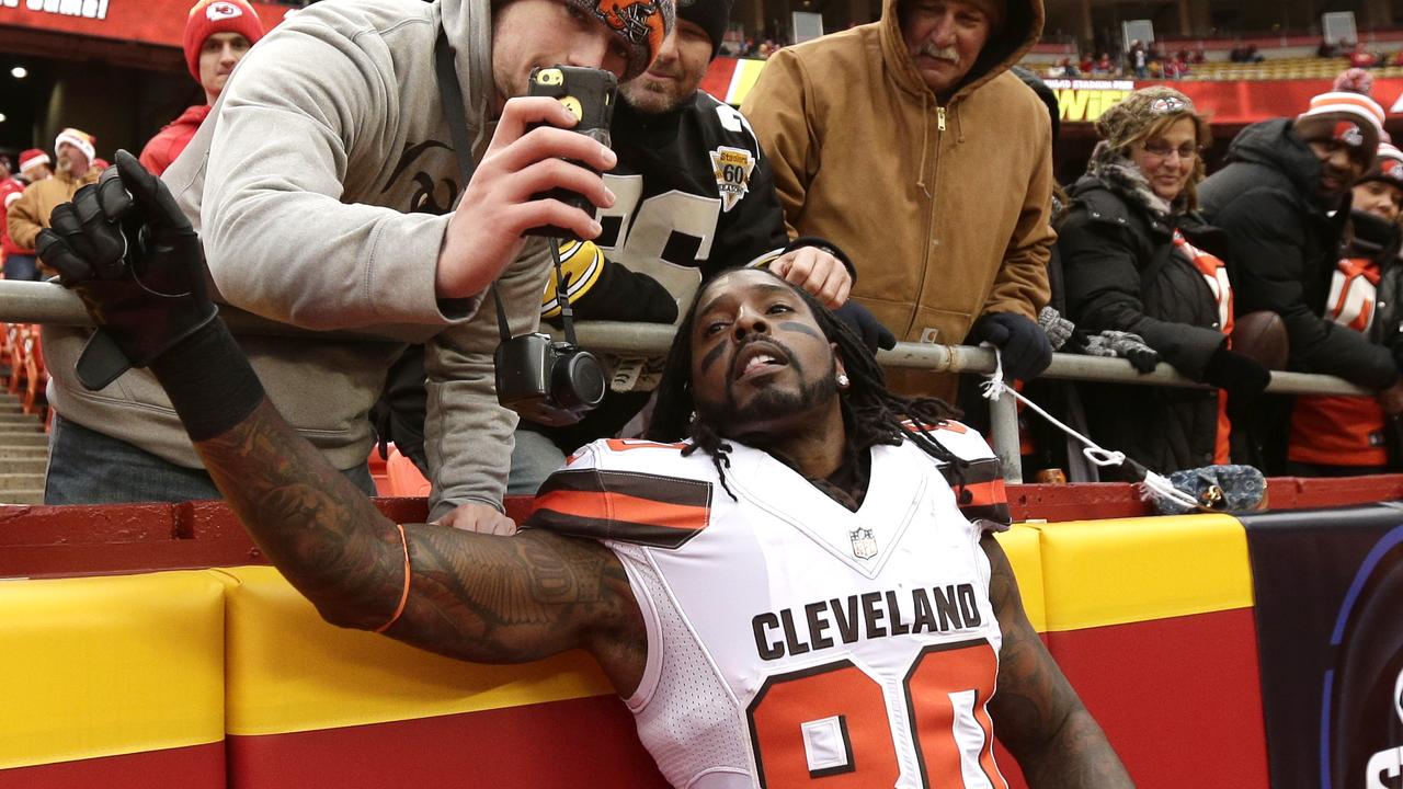 Dwayne Bowe Cleveland Browns: NFL Wide Receiver’s Salary Works Out At ...