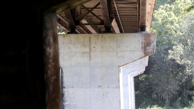 Fatigue cracks in some steel elements of the Barron River bridge on the Kennedy Highway near Kuranda will be investigated. Picture: Stewart McLean