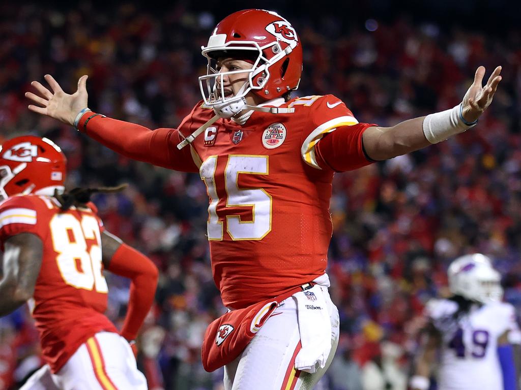 NFL Playoffs: Patrick Mahomes and Josh Allen produce great NFL