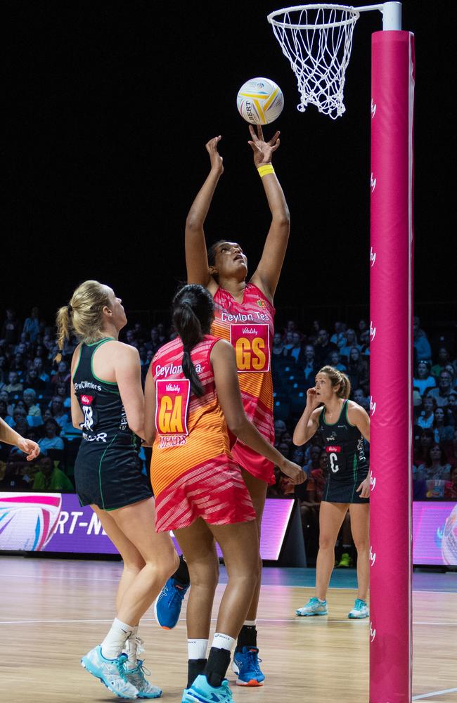 Netball News World‘s Tallest Player Tharjini Sivalingam’s Pain And Pride Code Sports