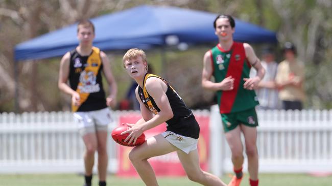 There was a close under 16 grand final between Sandgate and Redcliffe. Pic Peter Wallis