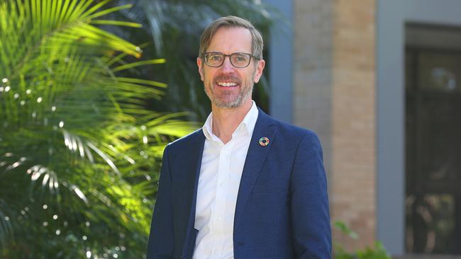 Professor Theo Farrell is the current vice-chancellor of La Trobe University.