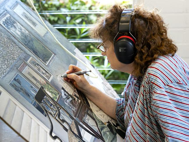 Campbell was diagnosed with a rare brain abscess in 2020 that nearly ended her life. Two operations later, she was paralysed on her right side but after treatment was able to return to making art. Photo: National Gallery of Australia, Kamberri/Canberra, 2022