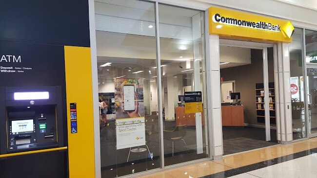 The Commonwealth Bank has postpone planned regional bank closures.