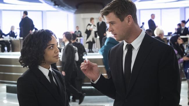 Agents M and H aren’t having much fun in the Men in Black reboot — and neither will you.