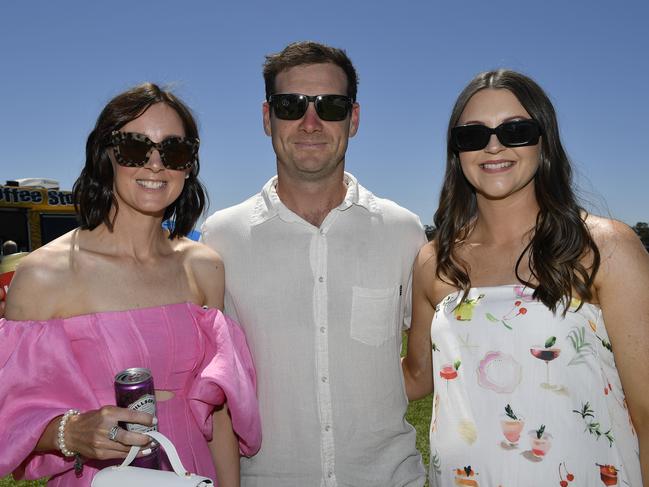 Apiam Bendigo Cup was held at Bendigo Racecourse, Bendigo, Victoria, on Wednesday, October 30th, 2024. Pictured enjoying the horse racing carnival are Keira, Tom and Megan. Picture: Andrew Batsch