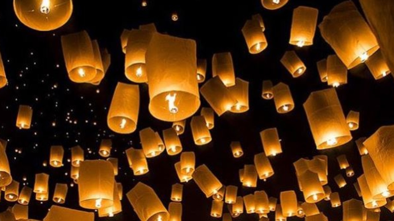 Flying paper on sale lanterns australia