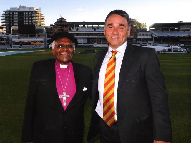 Bishop Desmond Tutu with Keith Bradshaw.