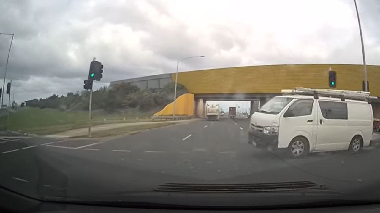 The van can be seen making a turn across oncoming traffic. Picture: Dashcam Owners Australia