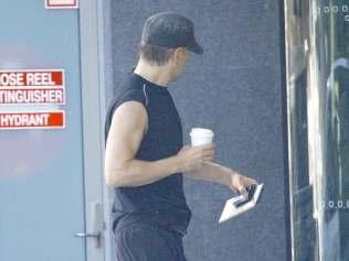 Colin Farrell spotted grabbing a coffee on the Gold Coast. Picture: Colin Farrell Spotting/Tumblr