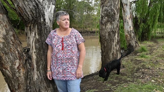 Tara and Ed Duffy, share their concerns and frustration at TRC for inaction over creek. Toowoomba Regional Council won't be spending money on repairing Oakey Creek which still has residue from the 2011 floods. The creek full of blue green algae, murky, overgrown poses a threat to nearby people and their homes.