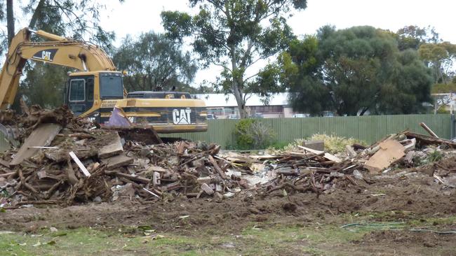 Port Adelaide Salvage was fined $37,000 for operating illegal rubbish dumps in Houghton and Highbury. Picture: EPA.