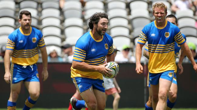 Nathan Hindmarsh on the burst for Parramatta during last year’s Legends of League tournament. Picture: Tim Hunter.