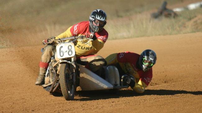 Wayne Quinnell in is first ever sidecar race and he made it to the semi finals. Picture: Supplied.