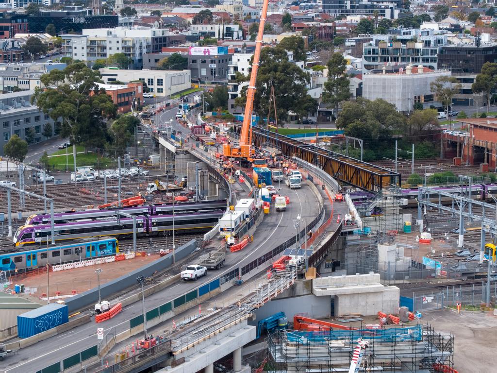 Bus Replacements For V/Line Commuters At Wyndham Vale And Tarneit ...