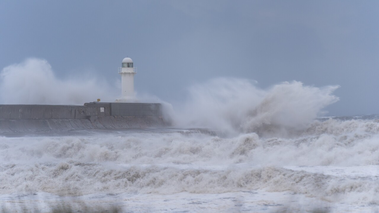 thousands without power in the uk days after storm arwen sky news australia