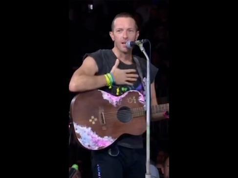 Coldplay's emotional Warnie tribute