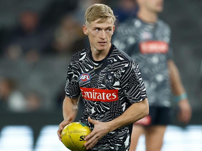 MELBOURNE, AUSTRALIA - MAY 12: Debutant, Joe Richards of the Magpies warms up during the 2024 AFL Round 09 match between the Collingwood Magpies and the West Coast Eagles at Marvel Stadium on May 12, 2024 in Melbourne, Australia. (Photo by Michael Willson/AFL Photos via Getty Images)