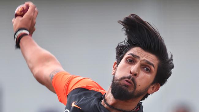 Ishant Sharma prepares for India’s opening tour game at the SCG. Picture. Phil Hillyard