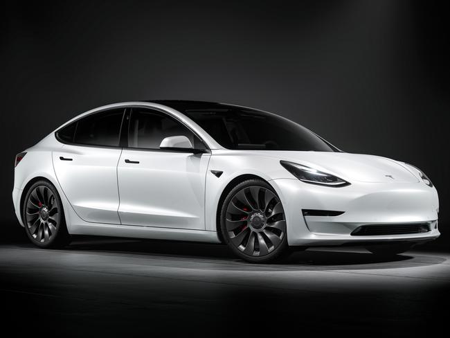 EMBARGO FOR TWAM 23 APRIL 2022. FEE MAY APPLY. Tesla Model 3 Rear-Wheel Drive. Source: Tesla