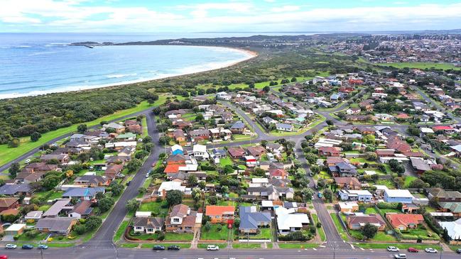 Real Estate Auction 020222 istock The Warrnambool News 1