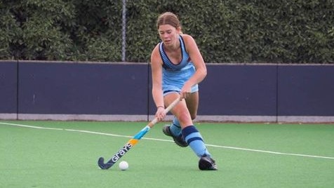 Mackenna Ensbey in action for NSW Blues at the 2020 Australian Under-18 Girls Hockey Championships at Launceston.