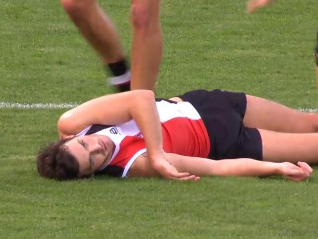 St Kilda's Dylan Roberton collapsed on-field.