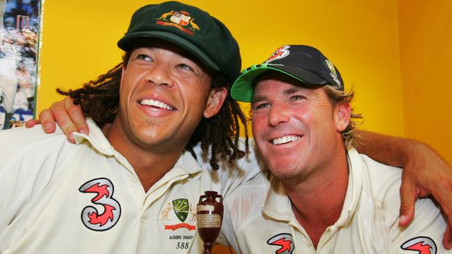 Andrew Symonds and Shane Warne celebrate after winning the Ashes in 2006.