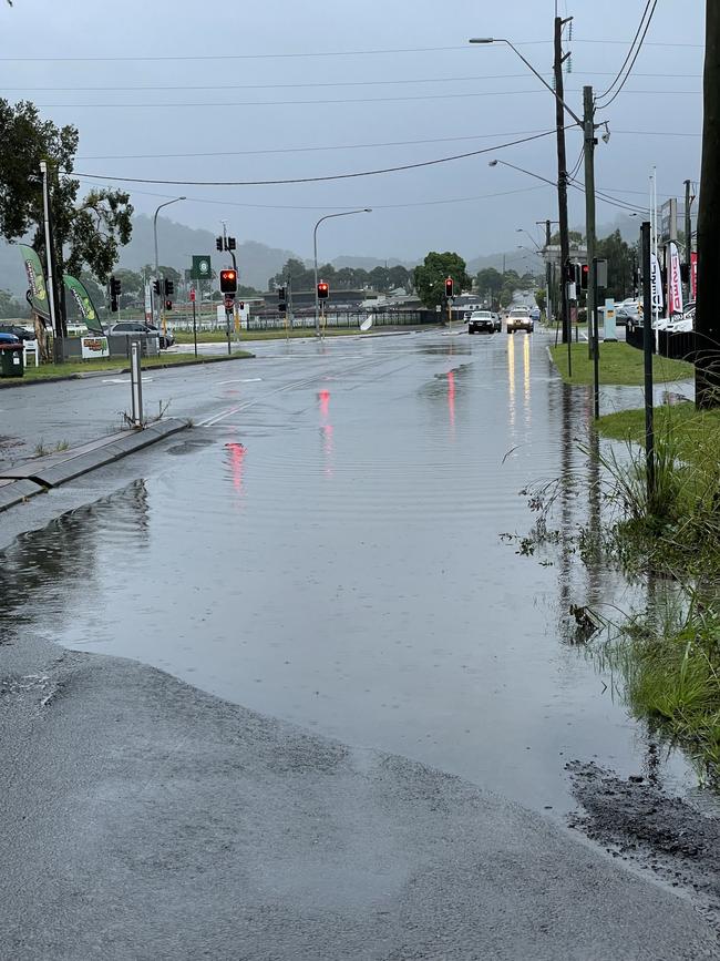 The Central Coast Highway/Racecourse Rd intersection has reopened.