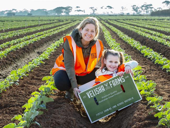 NEWS: WOMEN in HORTI PROGRAMNew program to smash women in horticulture stereotypes being run by Catherine Velisha. PICTURED: Catherine Velisha and 5yo Mary Ryan from Corpus Christi Primary School in Werribee in the broccoli.PICTURE: ZOE PHILLIPS