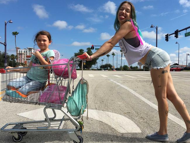 Scene from the movie The Florida Project. Icon Films.