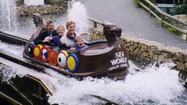 SEA WORLD FLUME RIDE - theme parks rides qld travel