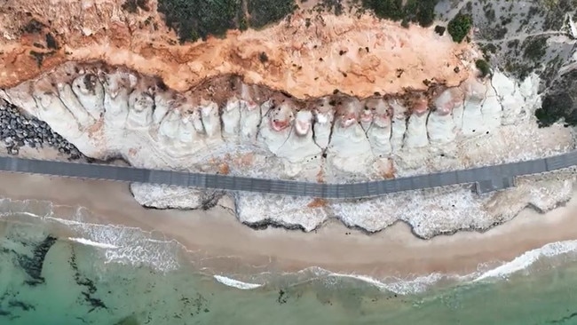 The 1.1km Witton Bluff Base Trail coastal walk, which connects Port Noarlunga and Christies Beach, is now officially open.