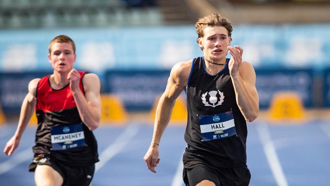 200m winner Dylan Hall from Knox Grammar