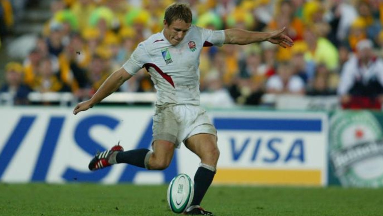 Jonny Wilkinson kicks the field goal to win the 2003 World Cup for England.