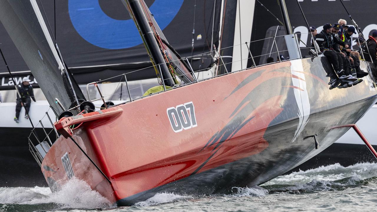 Sydney to Hobart: Master Lock Comanche confirms favouritism with LawConnect in Big Boat race