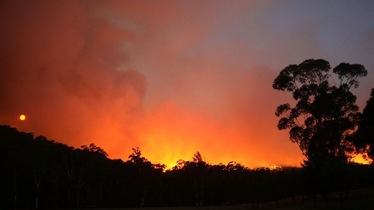 Bushfire emergency unfolding in Victoria