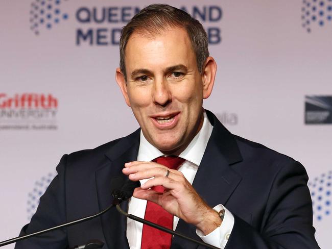 BRISBANE, AUSTRALIA - NewsWire Photos MARCH 18, 2025: The Australian Federal Treasurer Dr Jim Chalmers MP during his pre-budget address in Brisbane. Picture: NewsWire/Tertius Pickard