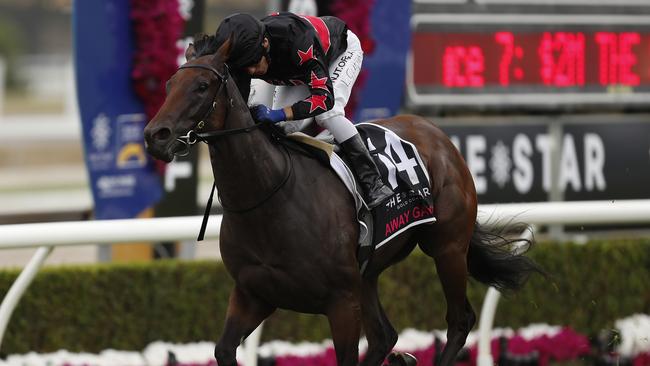 GOLD COAST, AUSTRALIA - JANUARY 11: Luke Currie rides Away Game to victory in the $2 Million The Star Gold Coast Magic Million 2YO Classic in the 2019 Magic Millions at the Gold Coast Turf Club on January 11, 2020 in Gold Coast, Australia. (Photo by Regi Varghese/Getty Images)