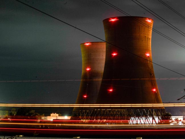 ETTERS, PENNSYLVANIA - SEPTEMBER 20: The Three Mile Island Nuclear Plant is seen on September 20, 2024 from across the river in Etters, Pennsylvania. Microsoft and Constellation Energy reached a deal that would restart Unit 1 of the Three Mile Island Nuclear plant, which was previously retired in 2019.   Matthew Hatcher/Getty Images/AFP (Photo by Matthew Hatcher / GETTY IMAGES NORTH AMERICA / Getty Images via AFP)