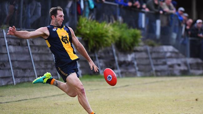 Travis Cloke in action for Hurstbridge this year. Picture: James Ross.