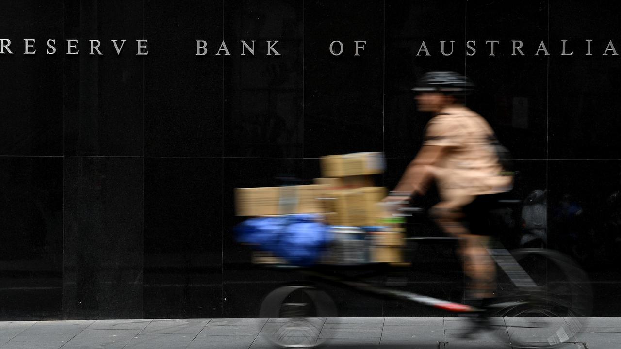 Economists predict rates will fall by November. Picture: AAP/Joel Carrett
