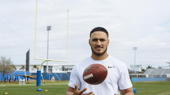 Valentine Holmes has been invited to join the NFL’s New York Jets.