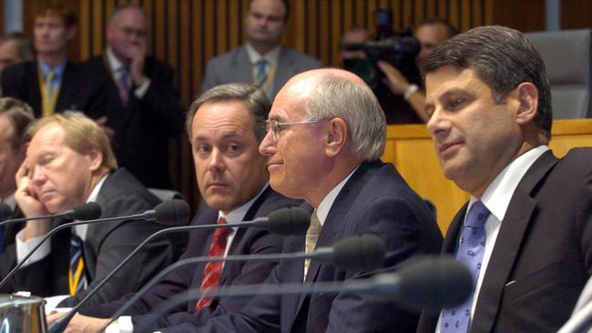 Former premier Steve Bracks (right) in 2007 with former prime minister John Howard (second from right) announcing a national water policy.