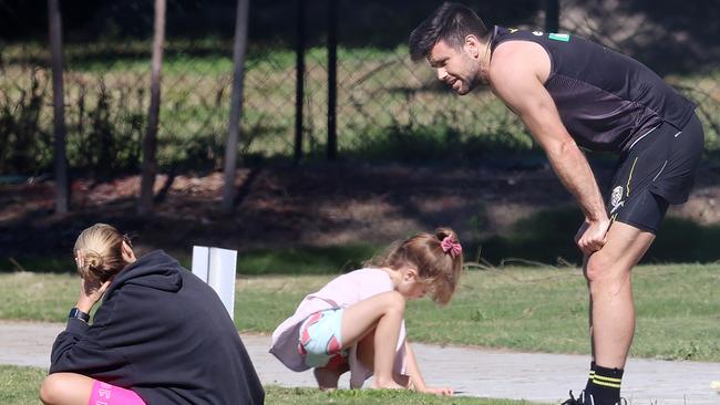 Cotchins on the coast: Trent and family enjoy the sunshine at Tigers’ training. Picture: Michael Klein