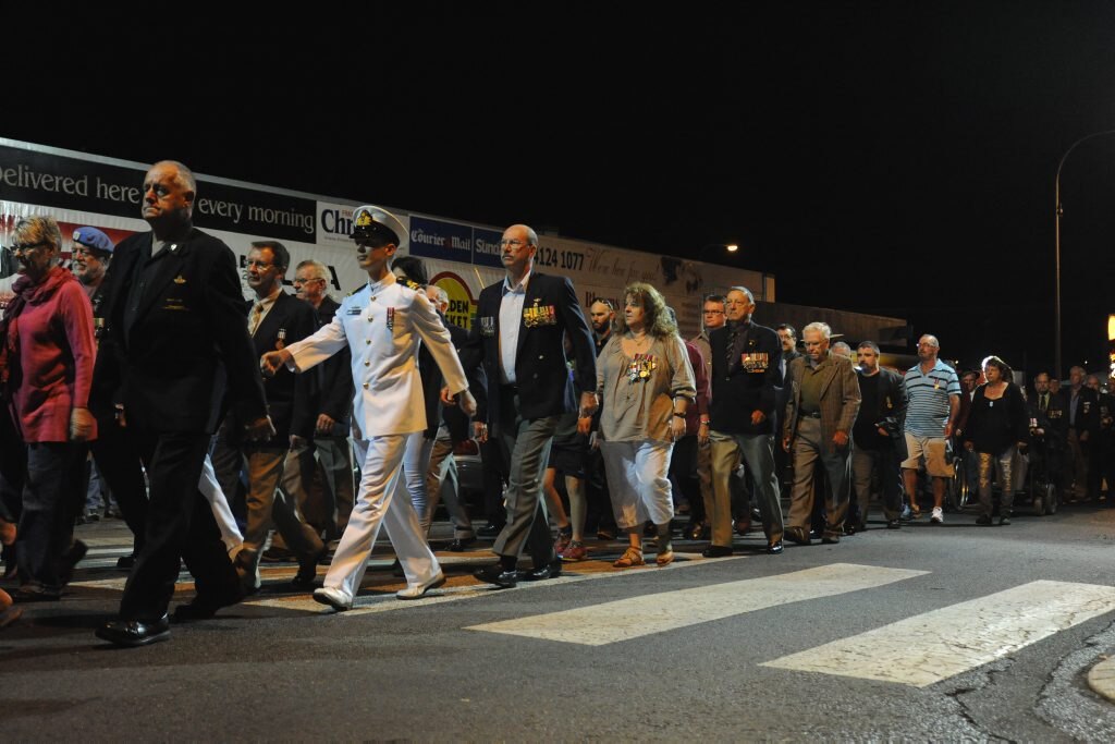 Dawn service in Hervey Bay. Photo: Alistair Brightman / Fraser Coast Chronicle. Picture: Alistair Brightman