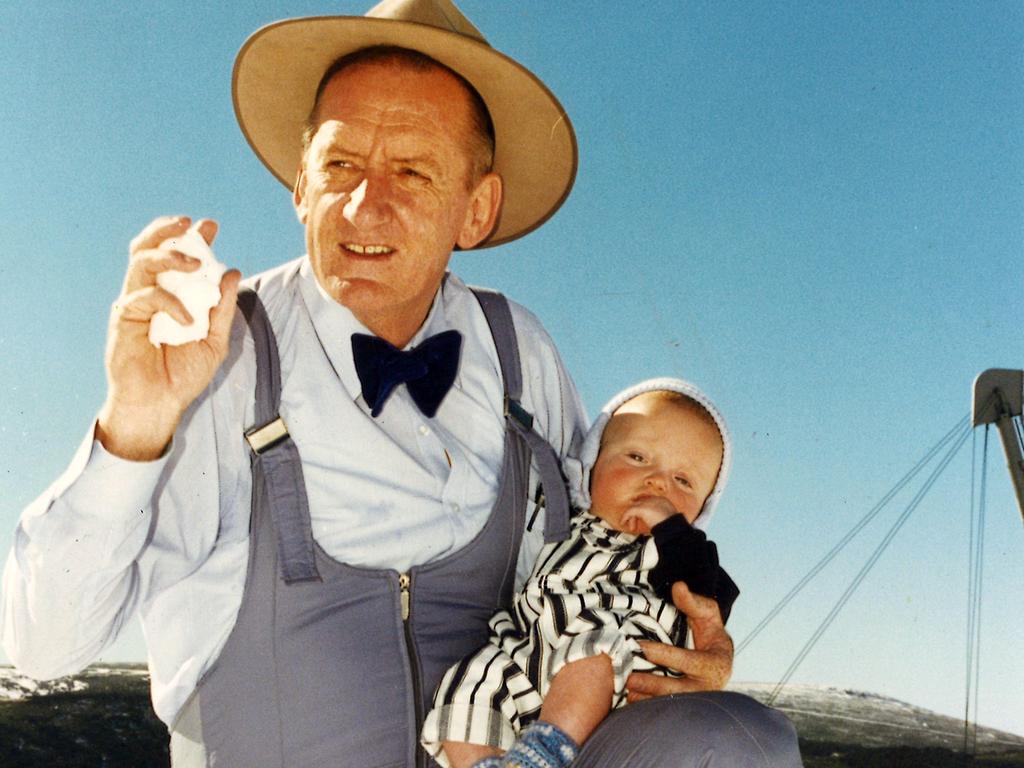 Tim Fischer with son Harrison in 1994.