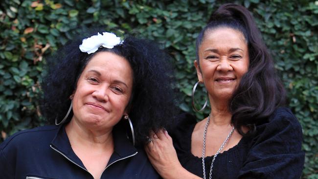 Singing sisters Vika and Linda Bull. Picture: Aaron Francis/The Australian